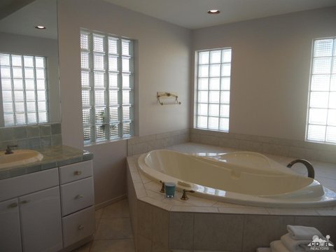 101 Juan Circle, Palm Desert, CA 92260 photo 15