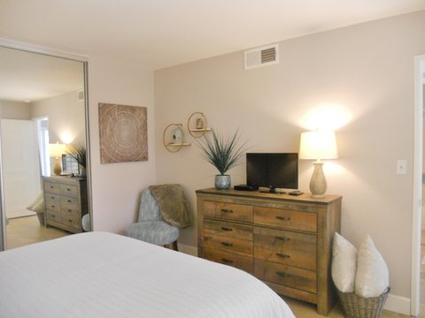 128 Castellana, Palm Desert, CA 92260 photo 17