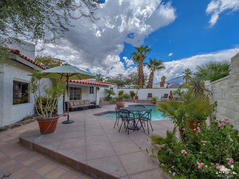 54200 Avenida Cortez, La Quinta, CA 92253 photo 4