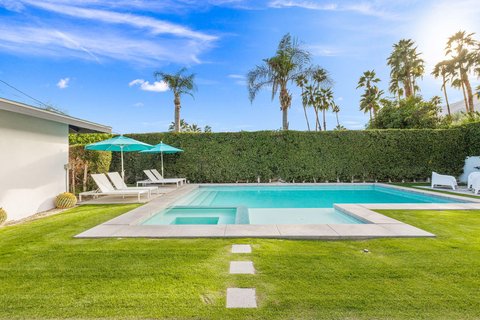 783 E Mesquite Avenue, Palm Springs, CA 92264 photo 2