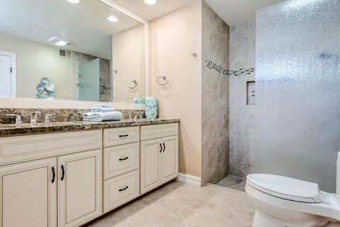 254 Santa Barbara Circle, Palm Desert, CA 92260 photo 10