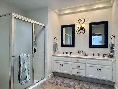 221 Serena Drive, Palm Desert, CA 92260 photo 16