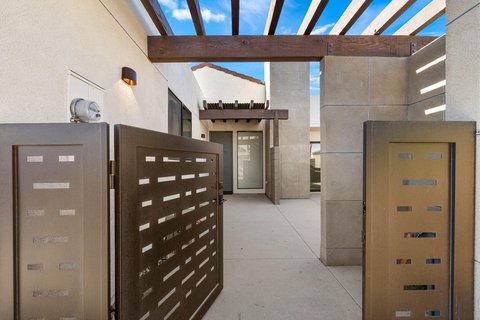 76718 Kentucky Avenue, Palm Desert, CA 92211 photo 2