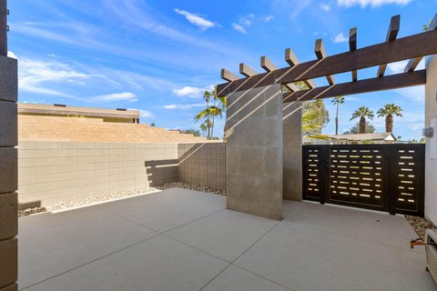76718 Kentucky Avenue, Palm Desert, CA 92211 photo 4