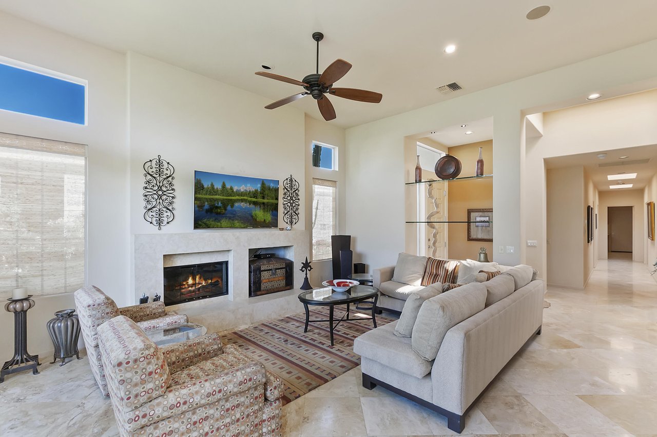359 Desert Holly Drive, Palm Desert, CA 92211