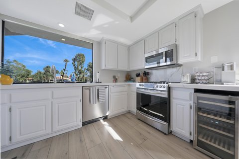236 Castellana S, Palm Desert, CA 92260 photo 16