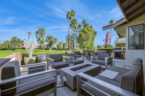 236 Castellana S, Palm Desert, CA 92260 photo 2