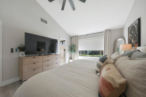 236 Castellana S, Palm Desert, CA 92260 photo 26