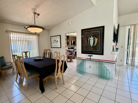 173 Gran Via, Palm Desert, CA 92260 photo 4