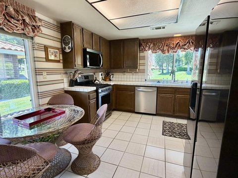 173 Gran Via, Palm Desert, CA 92260 photo 7