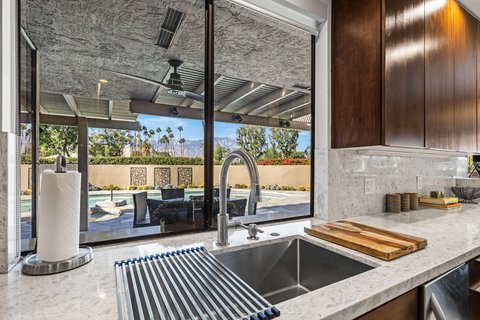 27 Stanford Drive, Rancho Mirage, CA 92270 photo 11