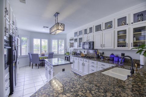 37905 Pineknoll Avenue, Palm Desert, CA 92211 photo 12