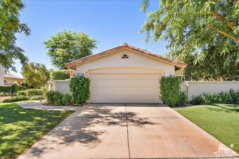 48010 Via Vallarta, La Quinta, CA 92253 photo 1