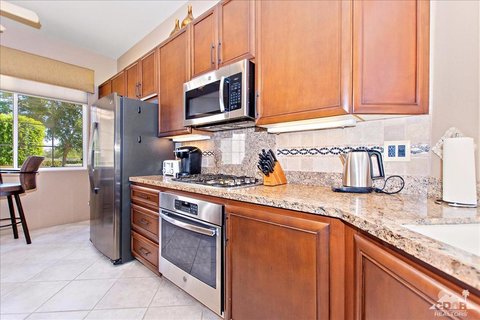 48010 Via Vallarta, La Quinta, CA 92253 photo 5
