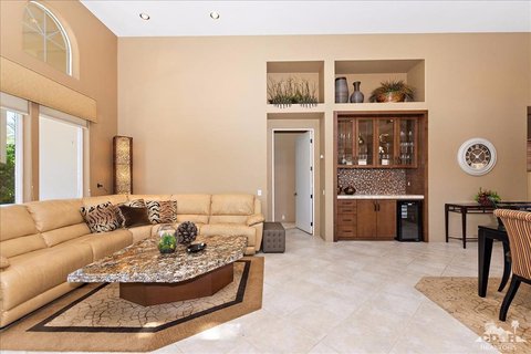 48010 Via Vallarta, La Quinta, CA 92253 photo 9