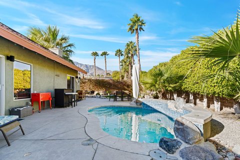 664 E Lily Street, Palm Springs, CA 92262 photo 14