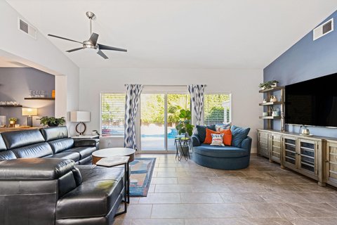 664 E Lily Street, Palm Springs, CA 92262 photo 21