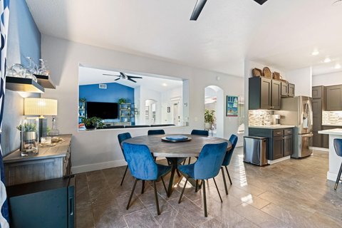 664 E Lily Street, Palm Springs, CA 92262 photo 22