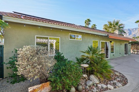 664 E Lily Street, Palm Springs, CA 92262 photo 35