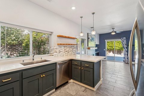 664 E Lily Street, Palm Springs, CA 92262 photo 58