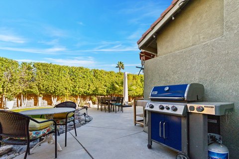 664 E Lily Street, Palm Springs, CA 92262 photo 9
