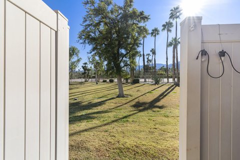 1433 Sunflower Circle N, Palm Springs, CA 92262 photo 12