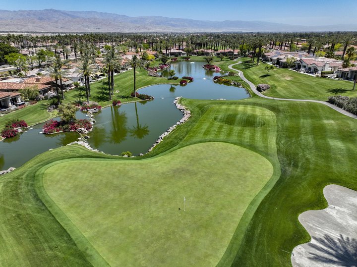 542 Red Arrow Trail, Palm Desert, CA 92211