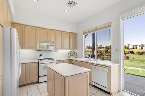 542 Red Arrow Trail, Palm Desert, CA 92211 photo 19