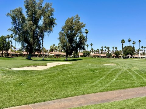 430 Sierra Madre S, Palm Desert, CA 92260 photo 2