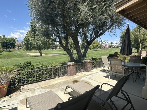347 Gran Via, Palm Desert, CA 92260 photo 2
