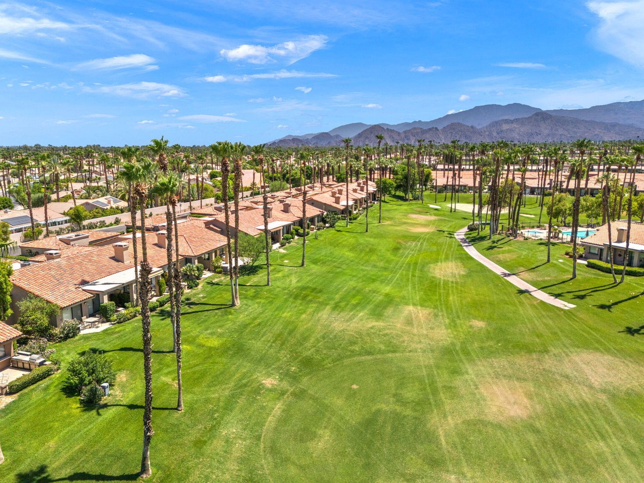 38915 Wisteria Drive, Palm Desert, CA 92211