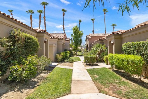 38915 Wisteria Drive, Palm Desert, CA 92211 photo 4