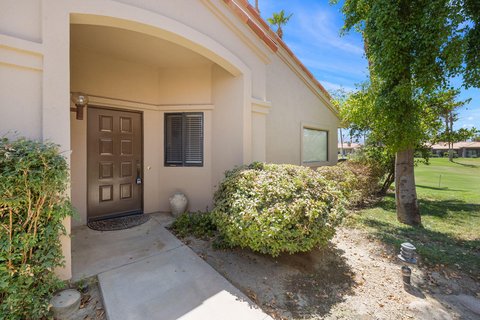 38915 Wisteria Drive, Palm Desert, CA 92211 photo 5