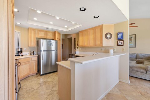 38915 Wisteria Drive, Palm Desert, CA 92211 photo 9
