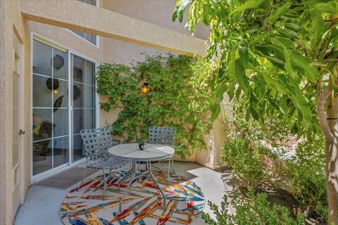 1555 N Chaparral Road, 402, Palm Springs, CA 92262 photo 29