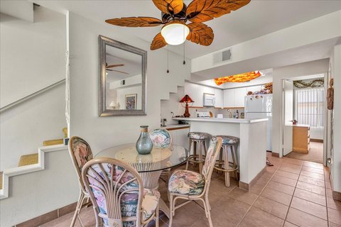 1555 N Chaparral Road, 402, Palm Springs, CA 92262 photo 8