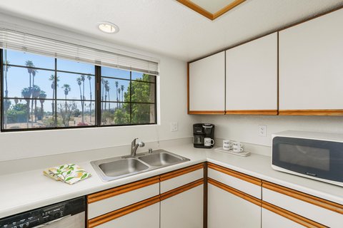 505 S Farrell Drive, Q104, Palm Springs, CA 92264 photo 24