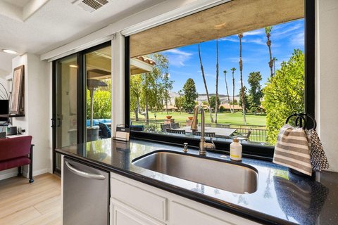 235 Santa Barbara Circle, Palm Desert, CA 92260 photo 15