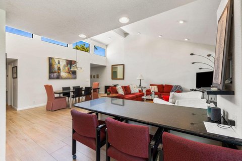 235 Santa Barbara Circle, Palm Desert, CA 92260 photo 16