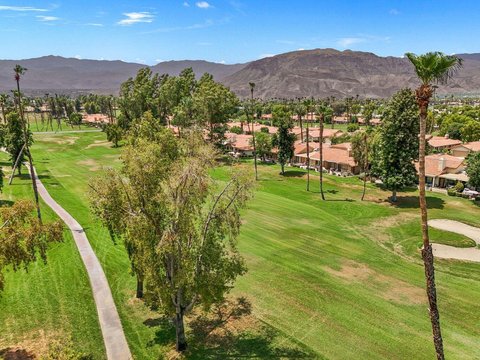 235 Santa Barbara Circle, Palm Desert, CA 92260 photo 5