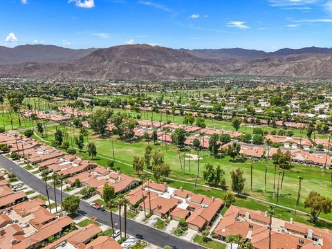 235 Santa Barbara Circle, Palm Desert, CA 92260 photo 8