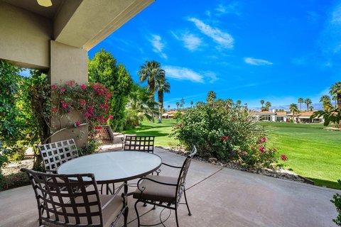 440 Gold Canyon Drive, Palm Desert, CA 92211 photo 2