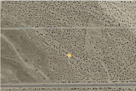 00 Dillon, Desert Hot Springs, CA 92240 photo 2