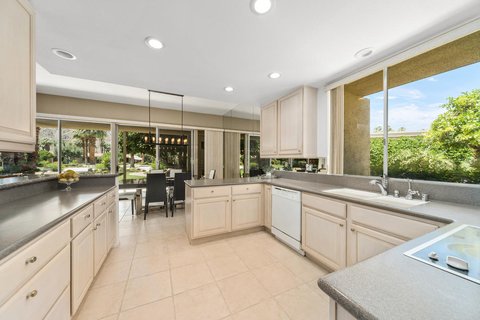 76895 Lark Drive, Indian Wells, CA 92210 photo 2