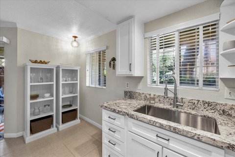2700 Lawrence Crossley Road, 83, Palm Springs, CA 92264 photo 15