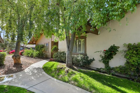 89 Palomino Circle, Palm Desert, CA 92211 photo 2