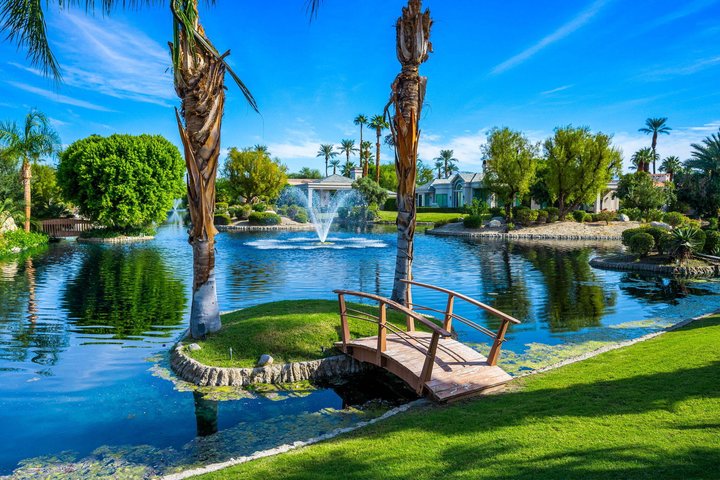 152 Waterford Circle, Rancho Mirage, CA 92270