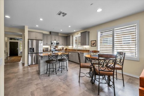 3909 Blue Sky Way, Palm Springs, CA 92262 photo 10