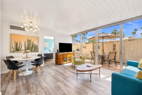 1111 E Palm Canyon Drive, 104, Palm Springs, CA 92264 photo 1