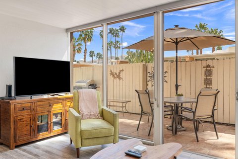 1111 E Palm Canyon Drive, 104, Palm Springs, CA 92264 photo 15